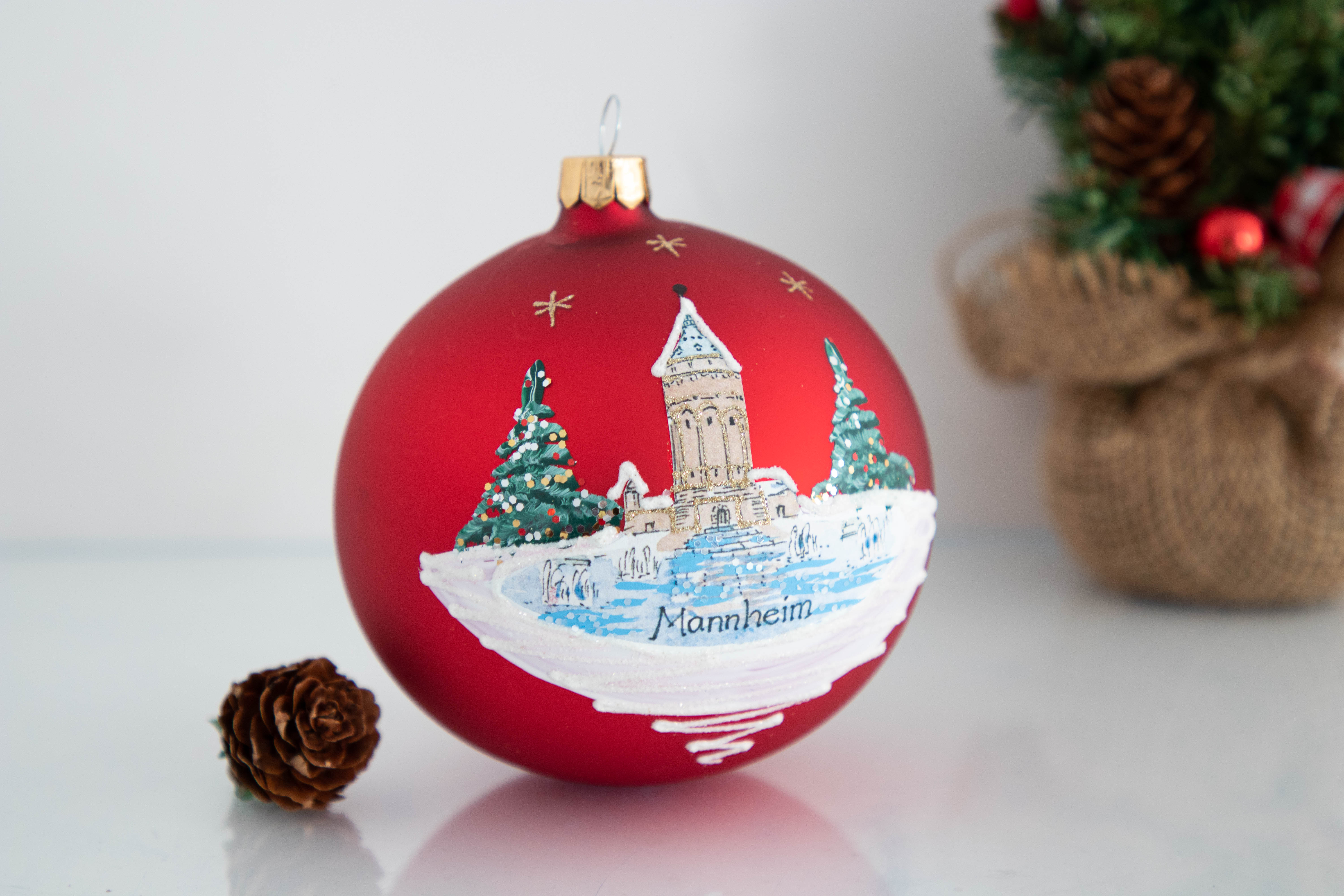 Weihnachtskugel Mannheim Wasserturm, rot oder gold